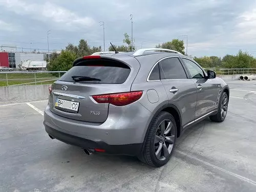 Infiniti FX 35