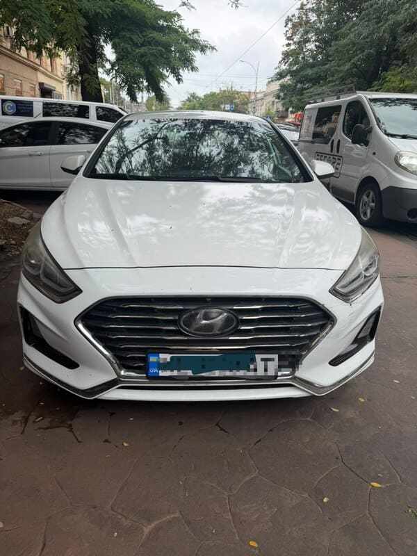 АвтоВыкуп лизингового автомобиля Hyundai Sonata 2017 года в Одессе